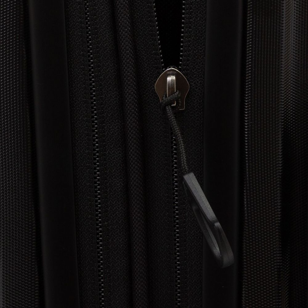 Чемодан Logoduck M