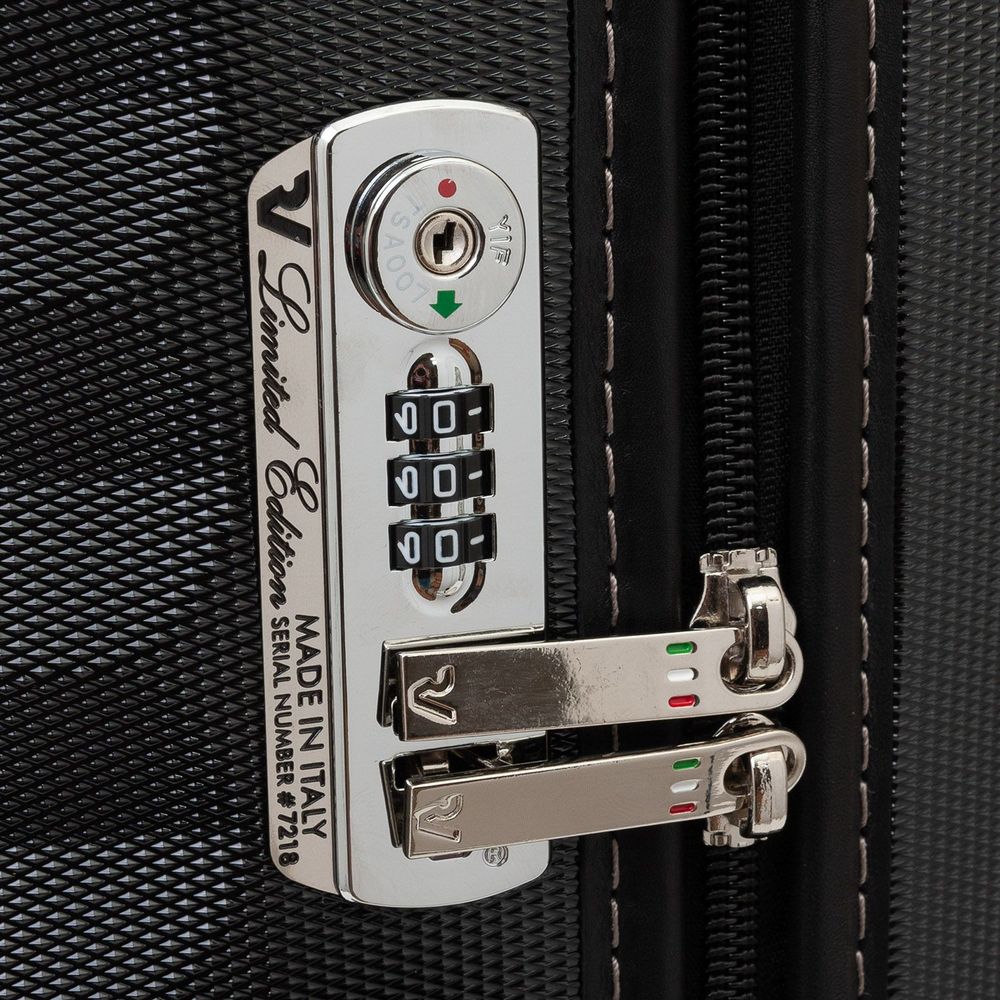 Чемодан E-Lite M фото на сайте Print Logo.