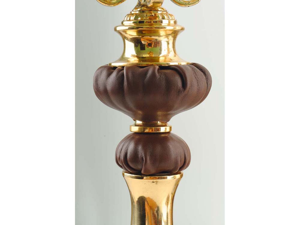 Композиция: интерьерные часы с подсвечниками Герцог Альба