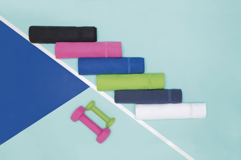 Спортивное полотенце Atoll Large — пример нанесения логотипа (Sol's) | Print Logo