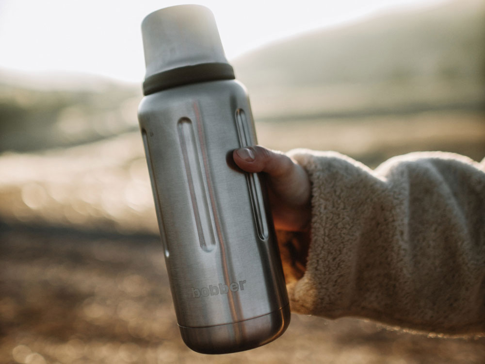 Термос для напитков, вакуумный, бытовой, тм bobber. Объем 1 литр. Артикул Flask-1000 Matte