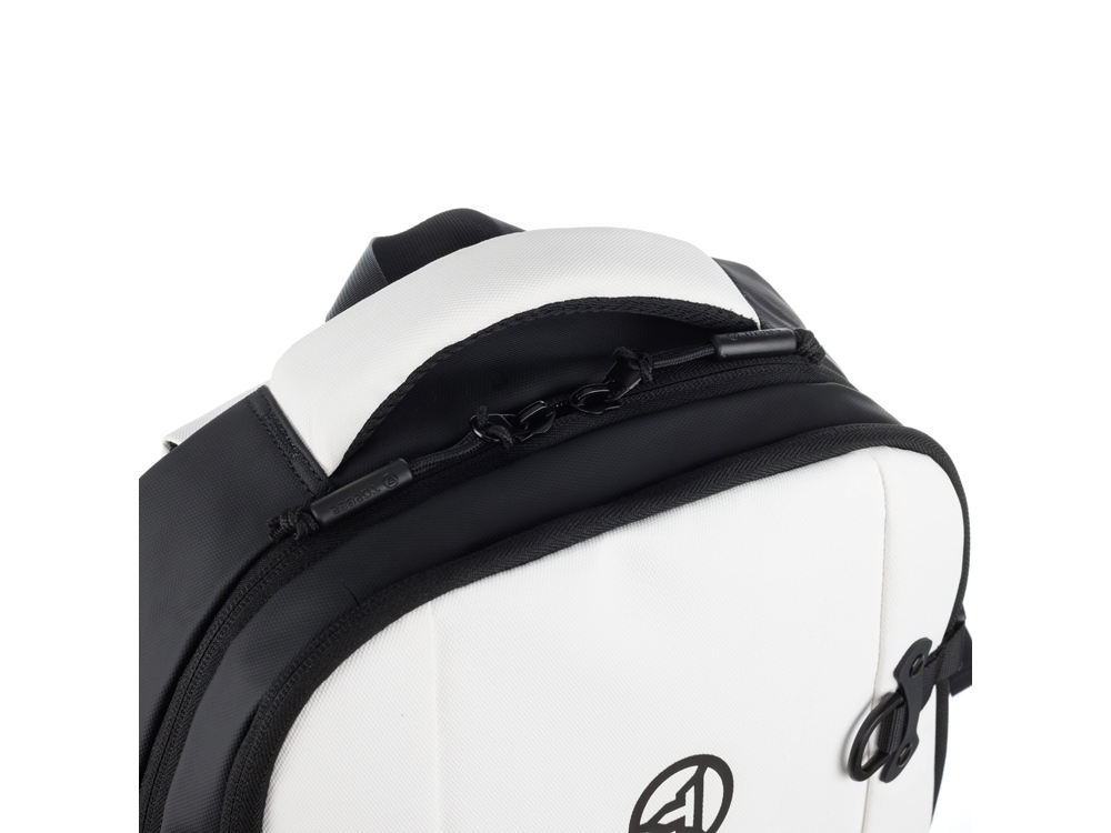 Рюкзак спортивный TORBER ЭКСТРИМ 18, белый/чёрный, 31 х 12 х 46 см, 17л