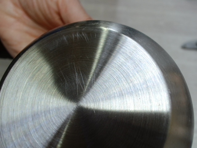 Термос на 1000 мл с ремнем и ручкой для переноски