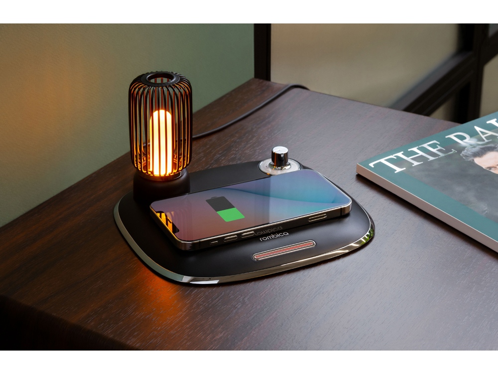 Беспроводное зарядное устройство Rombica NEO Tomas Quick Black (Р)