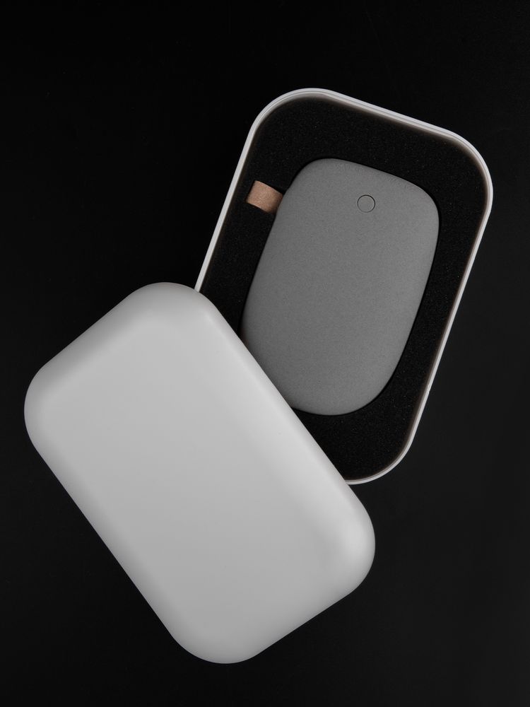 Внешний аккумулятор Pebble 7800 мАч