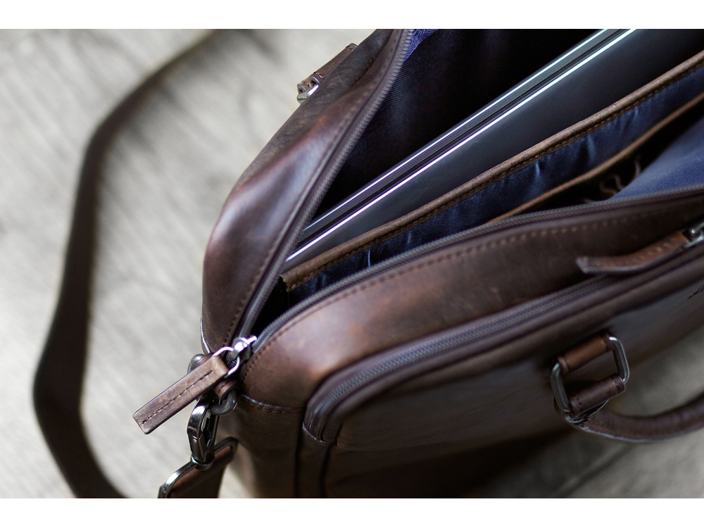 Сумка KLONDIKE DIGGER Earl, натуральная кожа в темно-коричневом цвете, 29 x 38 x 9 см