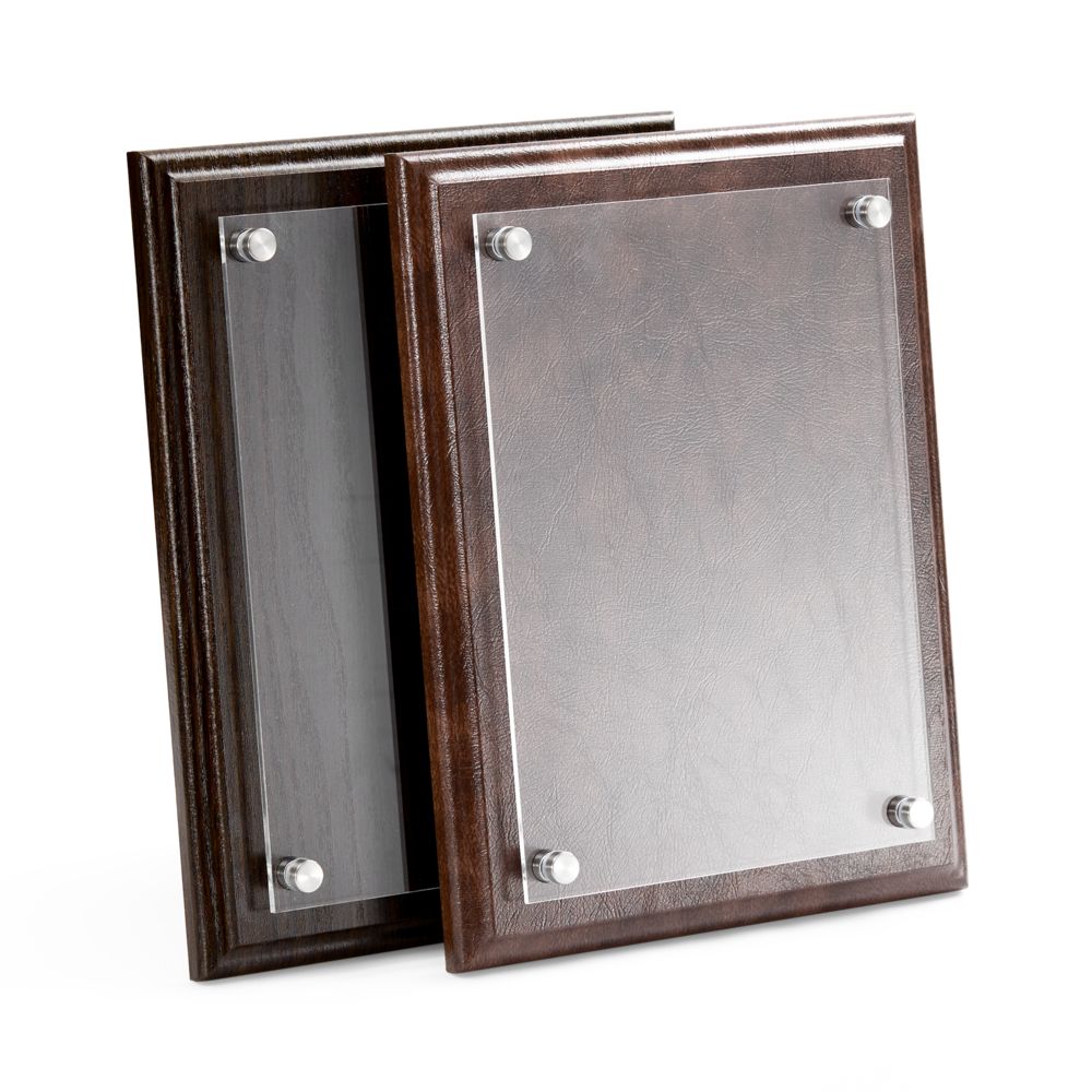 Плакетка Sleatherin Acrylic — пример нанесения логотипа (сделано в России) | Print Logo