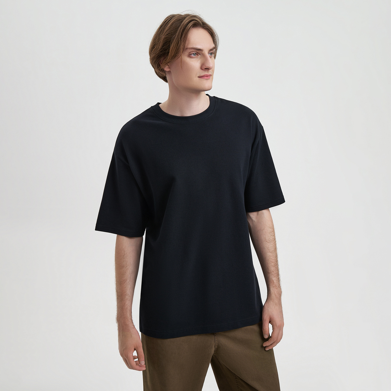 Футболка унисекс премиум Аура (Aura), черный