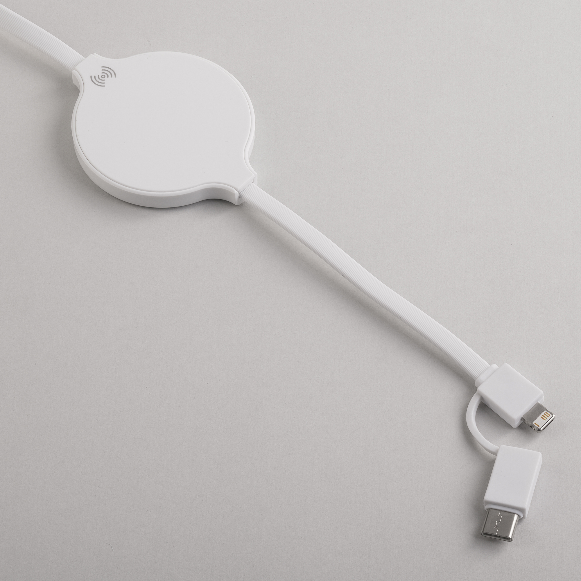Кабель "Energy" с функцией беспроводного зарядного устройства фото на сайте Print Logo.