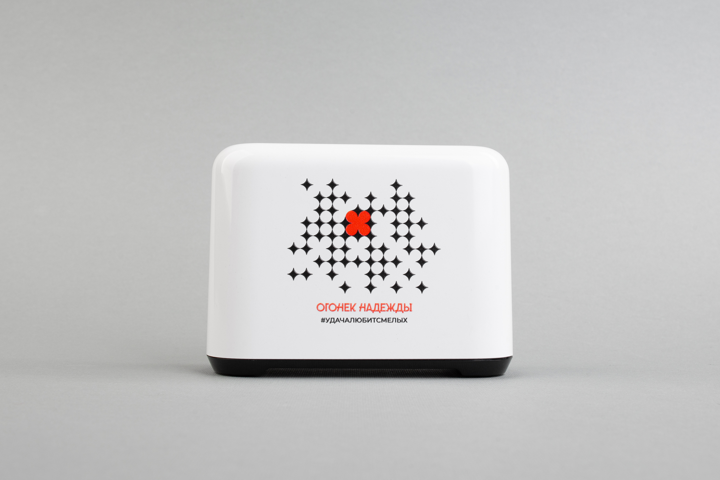 Увлажнитель "Flame" с эффектом пламени, белый