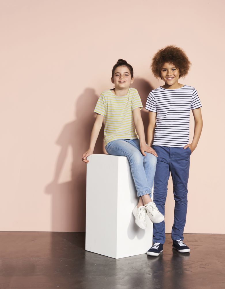 Футболка детская Miles Kids белая с красным фото на сайте Print Logo.