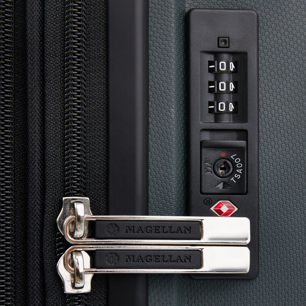 Чемодан Santiago M