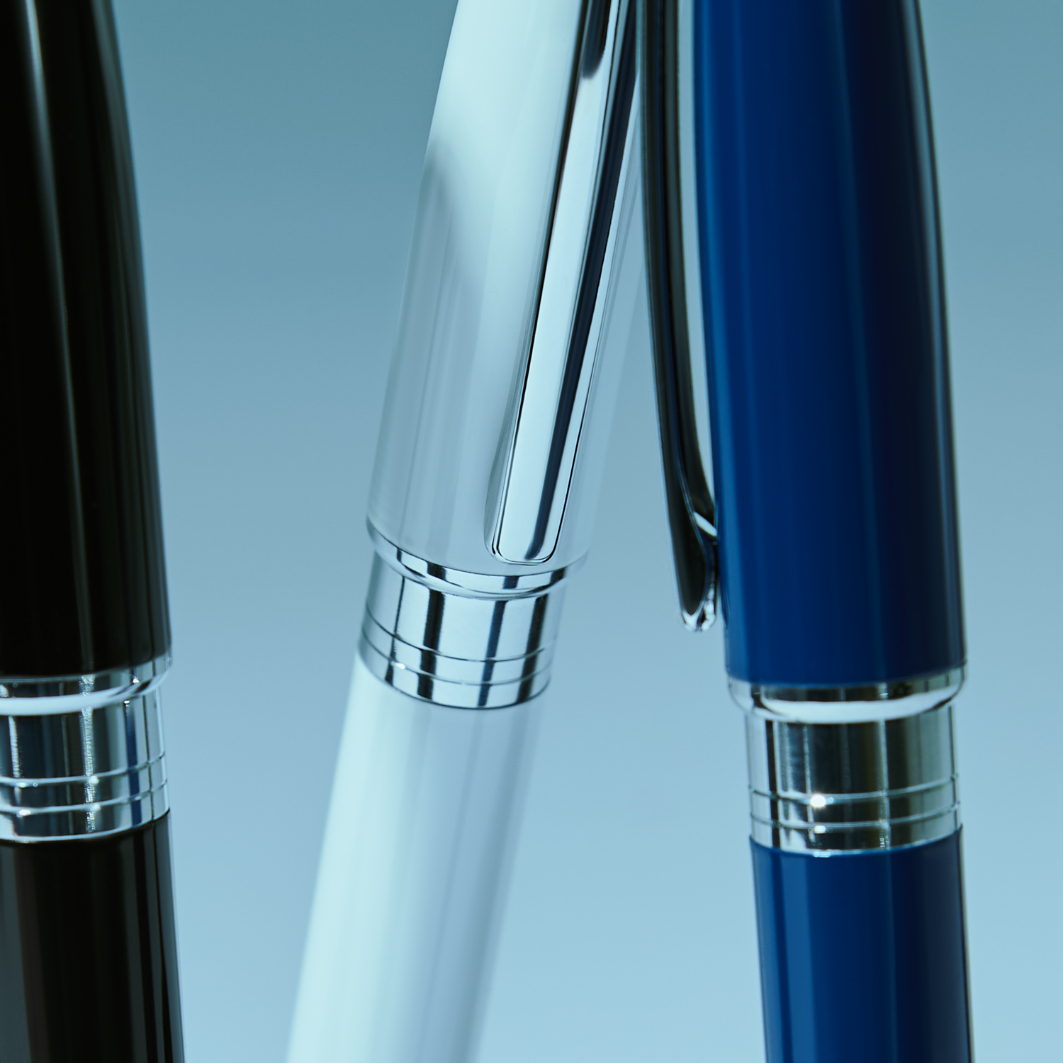 Шариковая ручка Сопрано (Soprano), белая