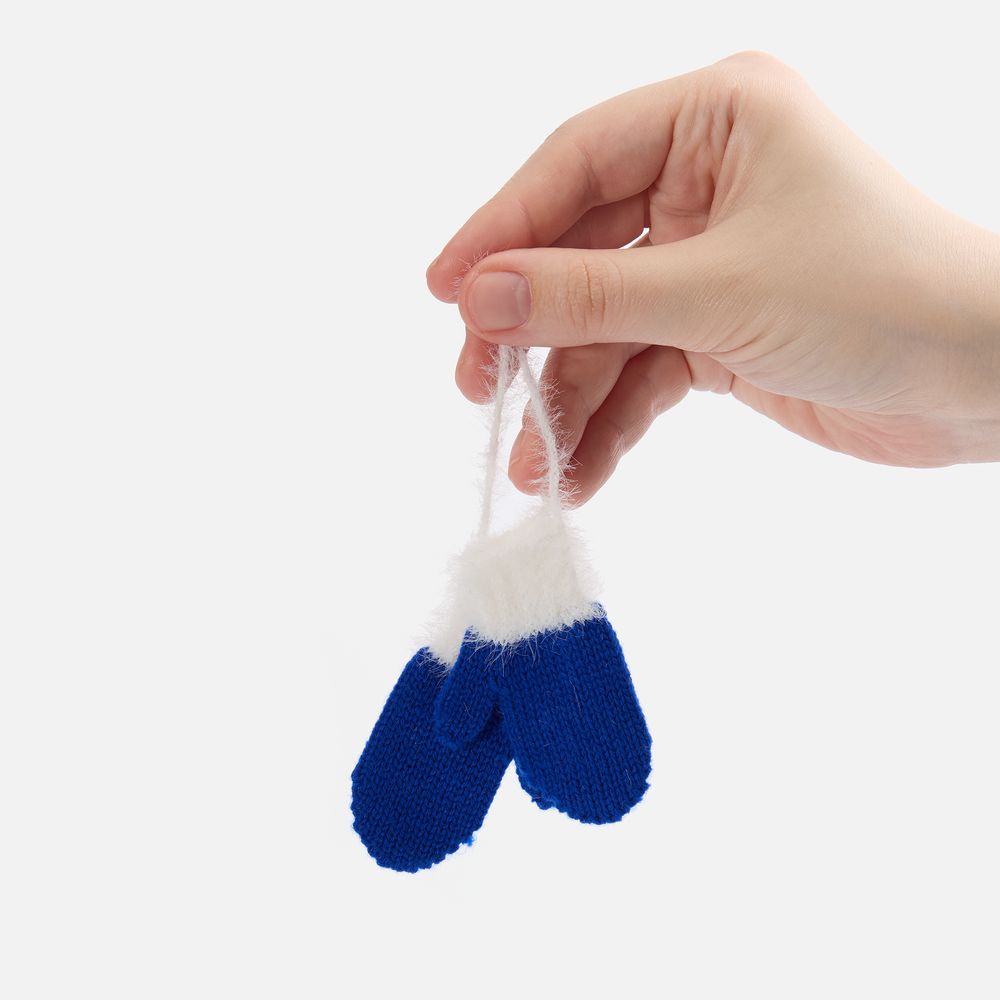 Подвеска на елку «Вьюжка», варежки