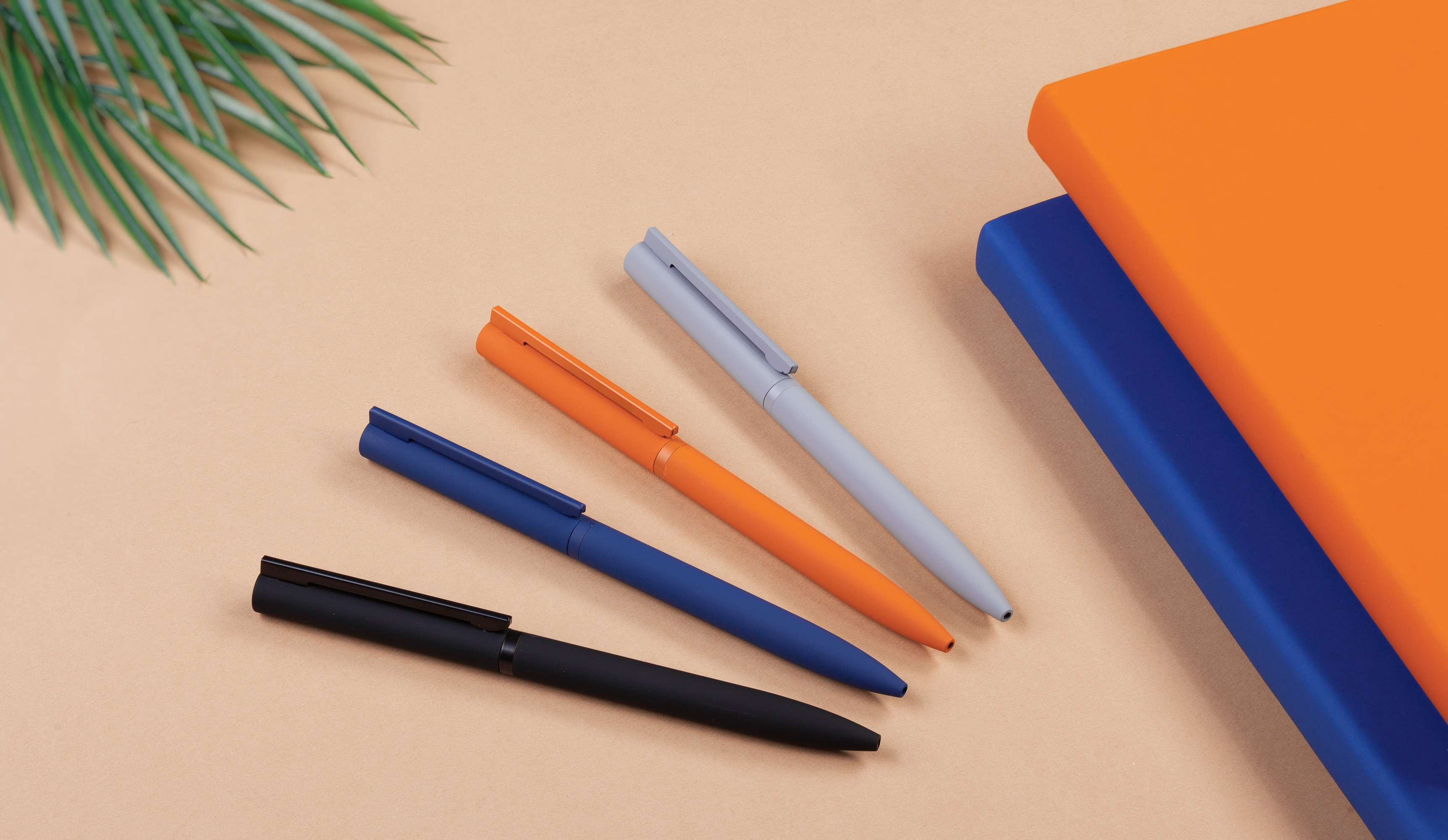 Ручка шариковая "Sirius", покрытие soft touch, серый