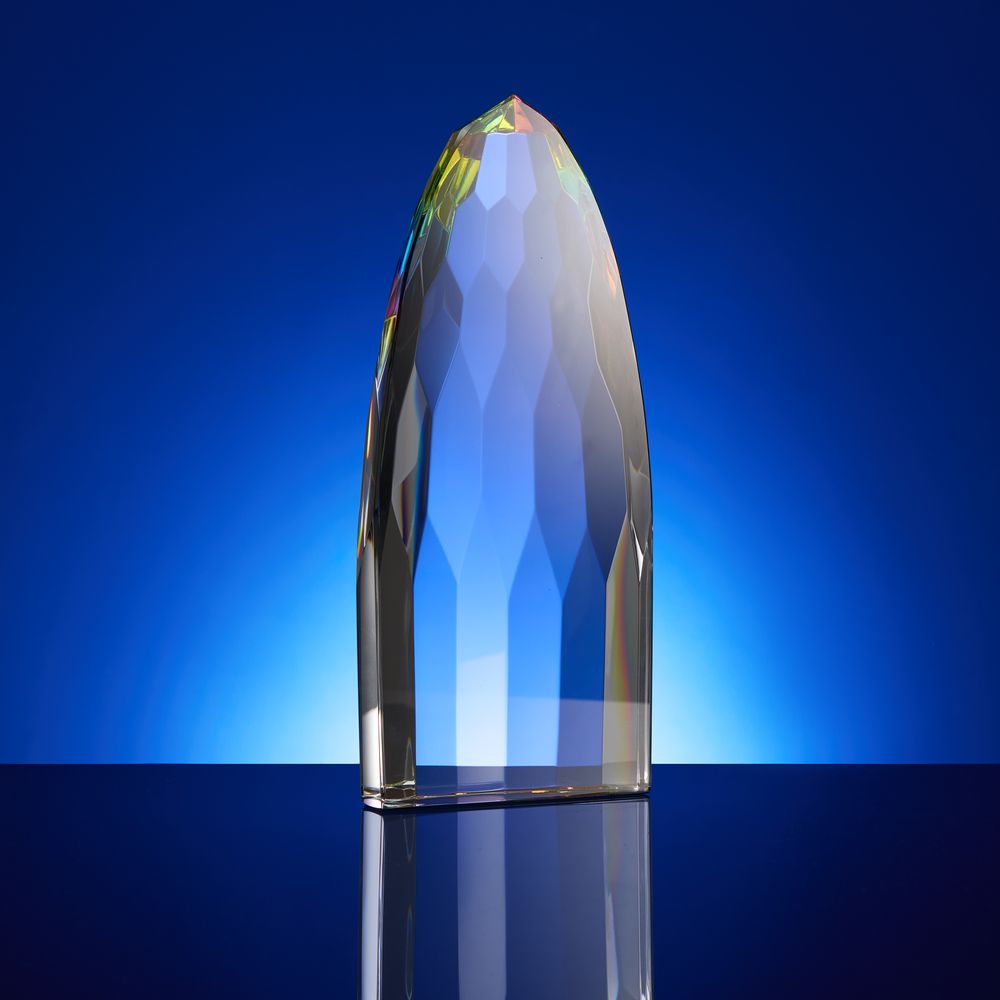 Стела Gleampeak — пример нанесения логотипа () | Print Logo