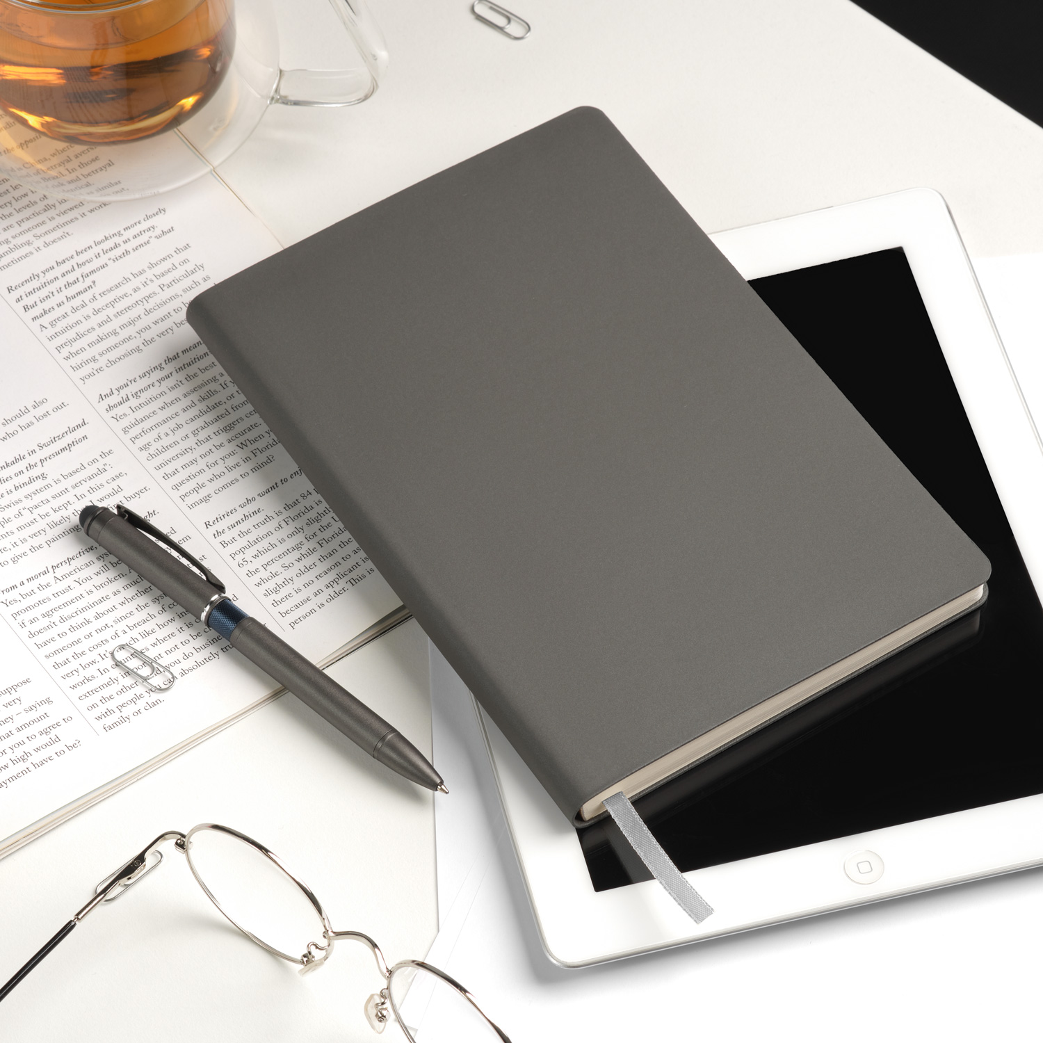 Ежедневник Стар (Star) недатированный, черный (без упаковки, без стикера) фото на сайте Print Logo.