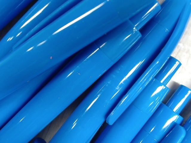 Ручка шариковая пластиковая Air, голубой (Р)