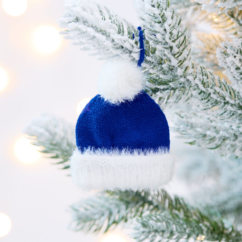 Подвеска на елку «Вьюжка», шапочка