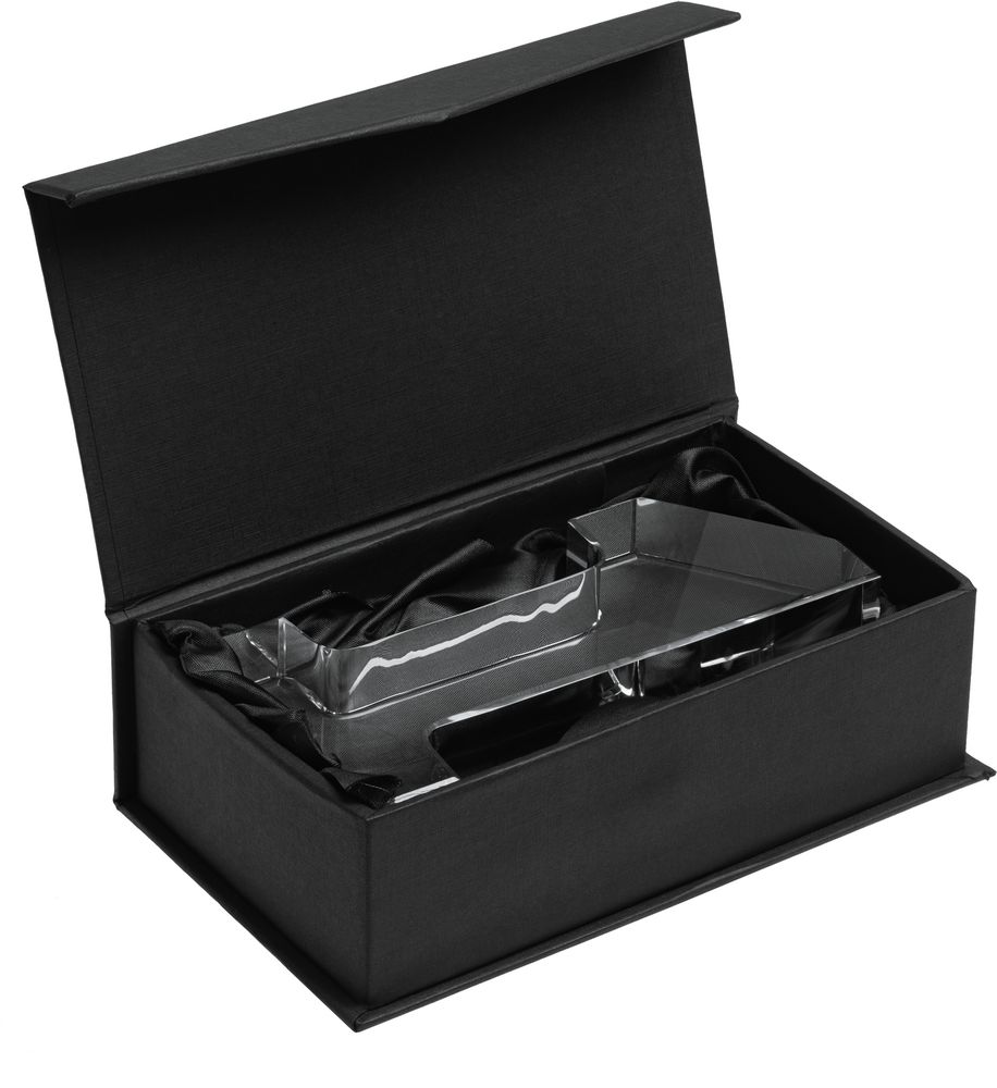 Стела Born Leader 3 — пример нанесения логотипа () | Print Logo