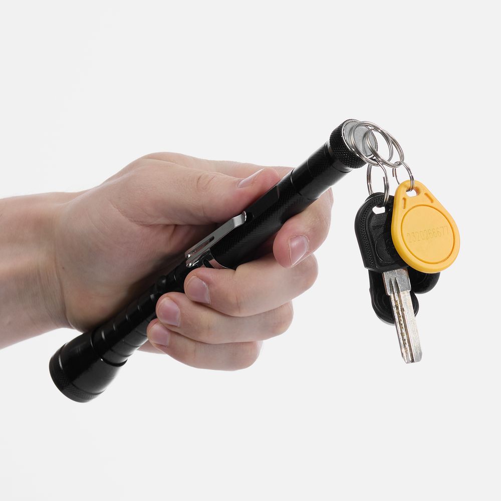 Телескопический фонарь с магнитом Flexion