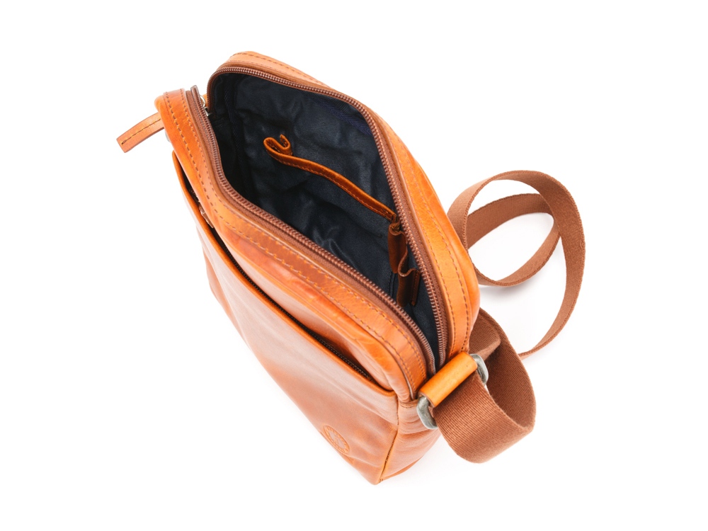 Сумка через плечо KLONDIKE DIGGER Jake, натуральная кожа цвета коньяк, 26 x 22 x 7 см