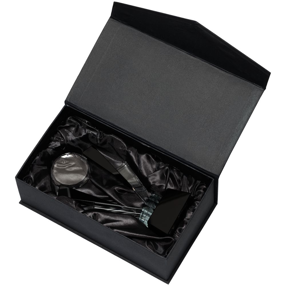 Стела Suprematik — пример нанесения логотипа () | Print Logo