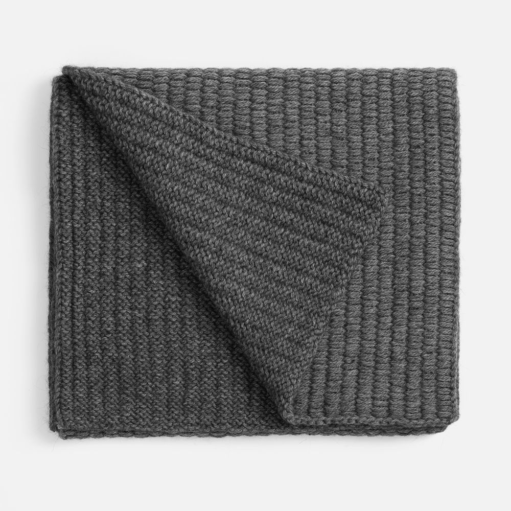 Шарф Frissonelle фото на сайте  Print Logo.