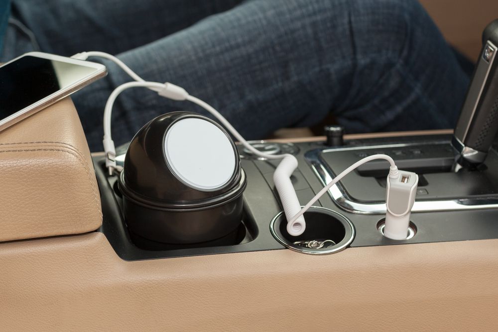 Автомобильное зарядное устройство High Ride фото на сайте Print Logo.