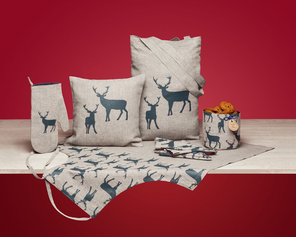 Набор салфеток «Северный олень» — пример нанесения логотипа (Антон тут рядом) | Print Logo