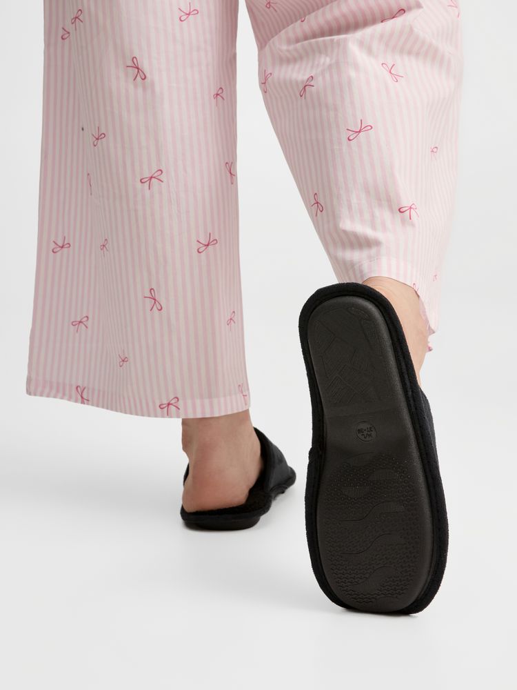 Тапочки домашние Norridge, размер 43-45, черные