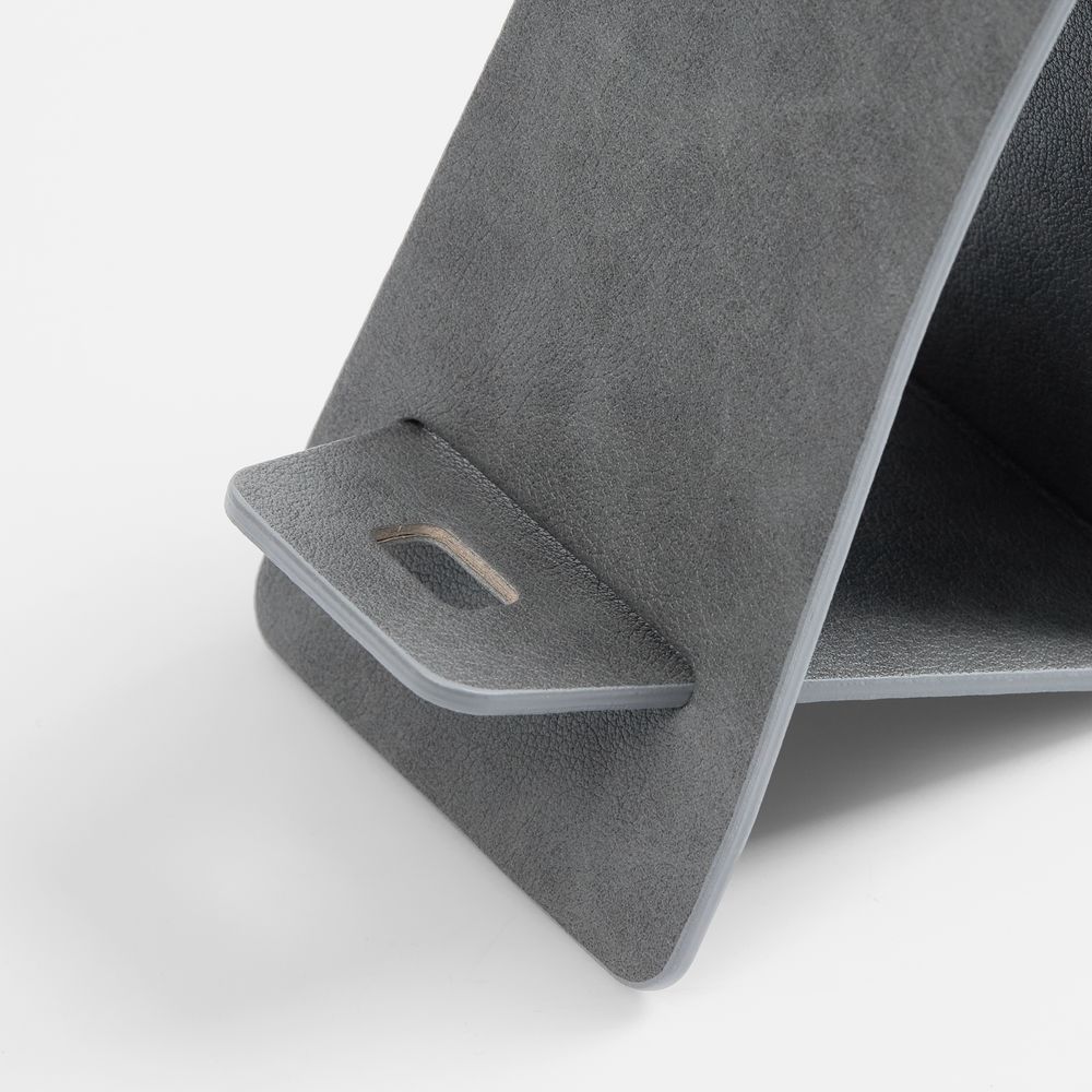 Подставка для телефона Petrus фото на сайте Print Logo.