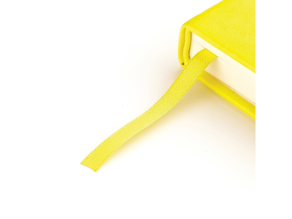 Ежедневник А5 недатированный Megapolis Velvet, желтый