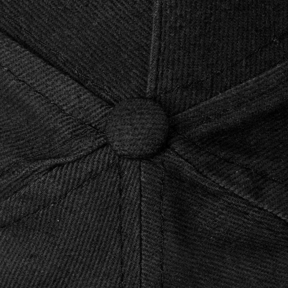 Бейсболка «Дитя ночи» со светящимся принтом — пример нанесения логотипа (Ловец слов) | Print Logo