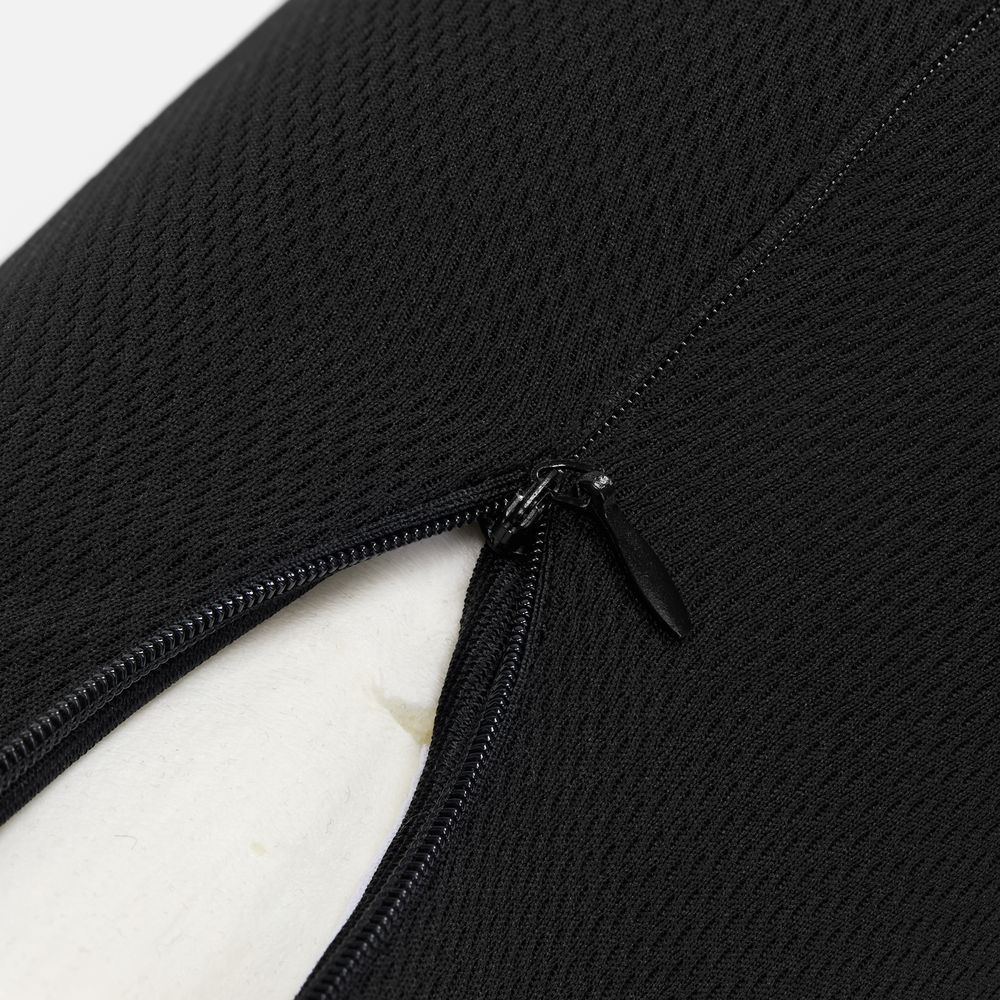 Подушка автомобильная на подголовник Roadie фото на сайте Print Logo.