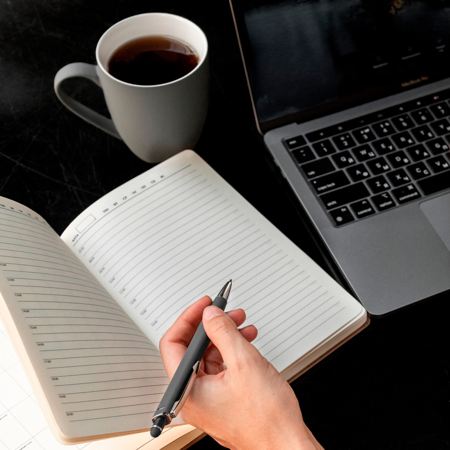 Шариковая ручка Куаттро (Quattro), серая