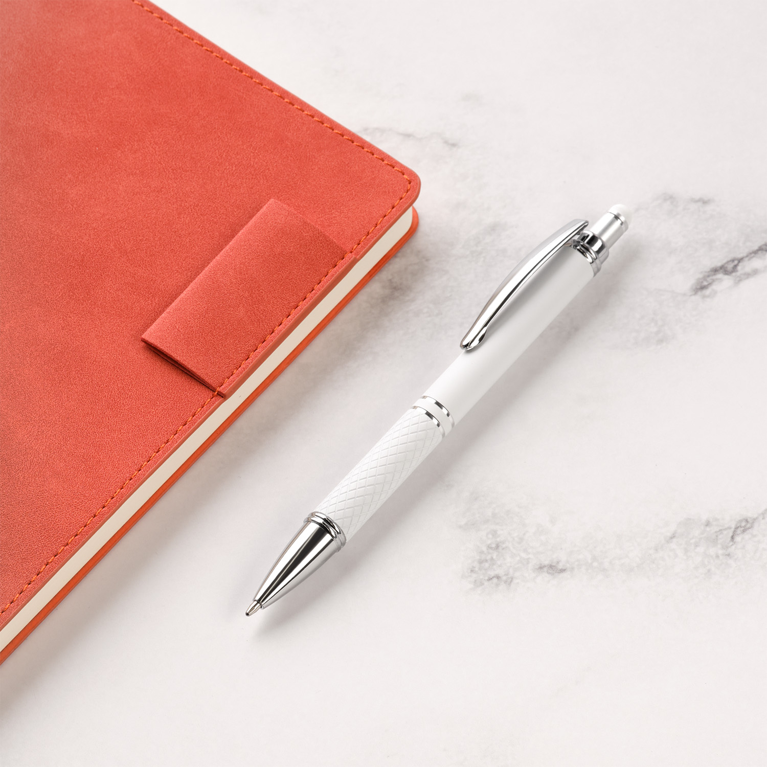 Шариковая ручка Альт (Alt), красная фото на сайте Print Logo.