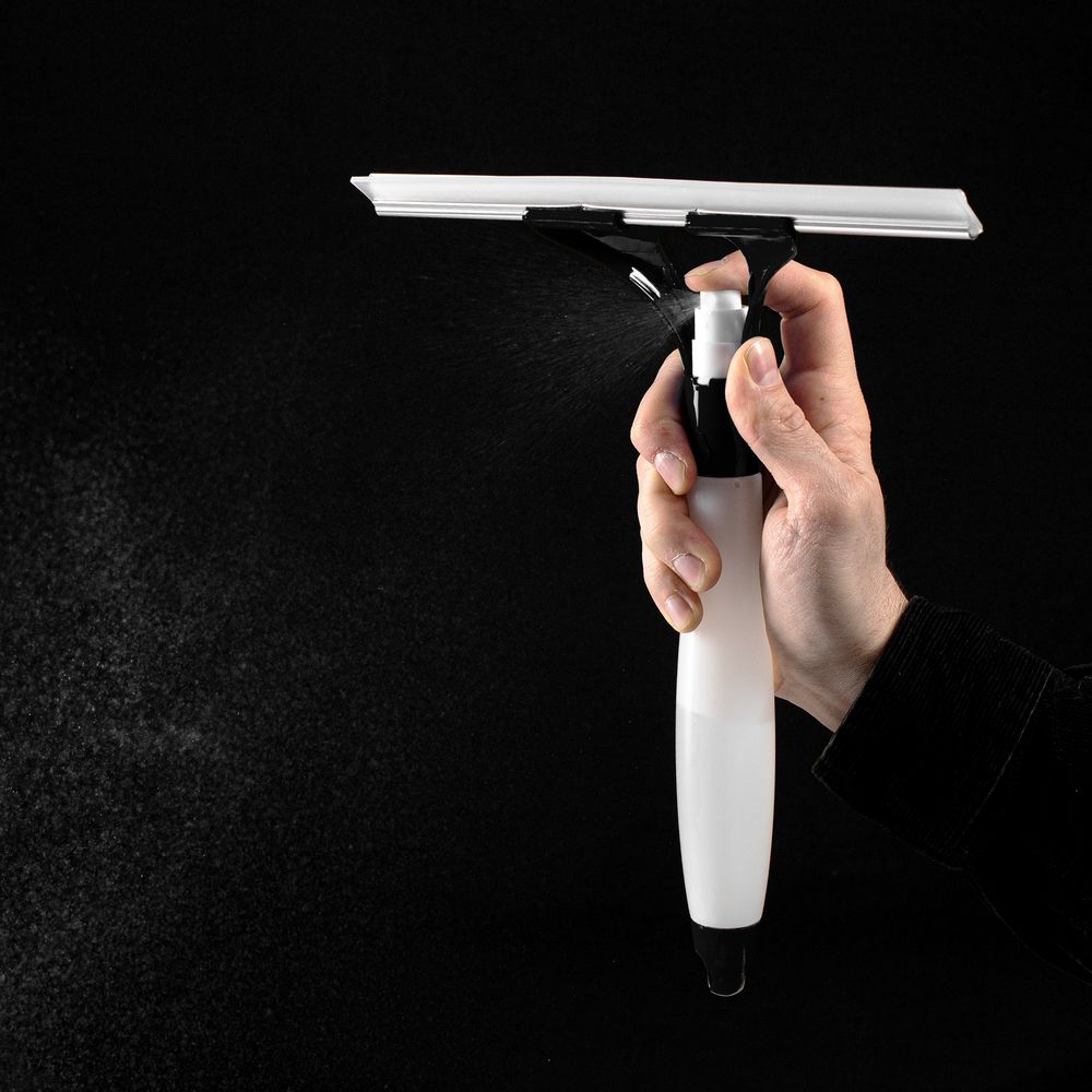 Водосгон с распылителем PolishUp фото на сайте Print Logo.