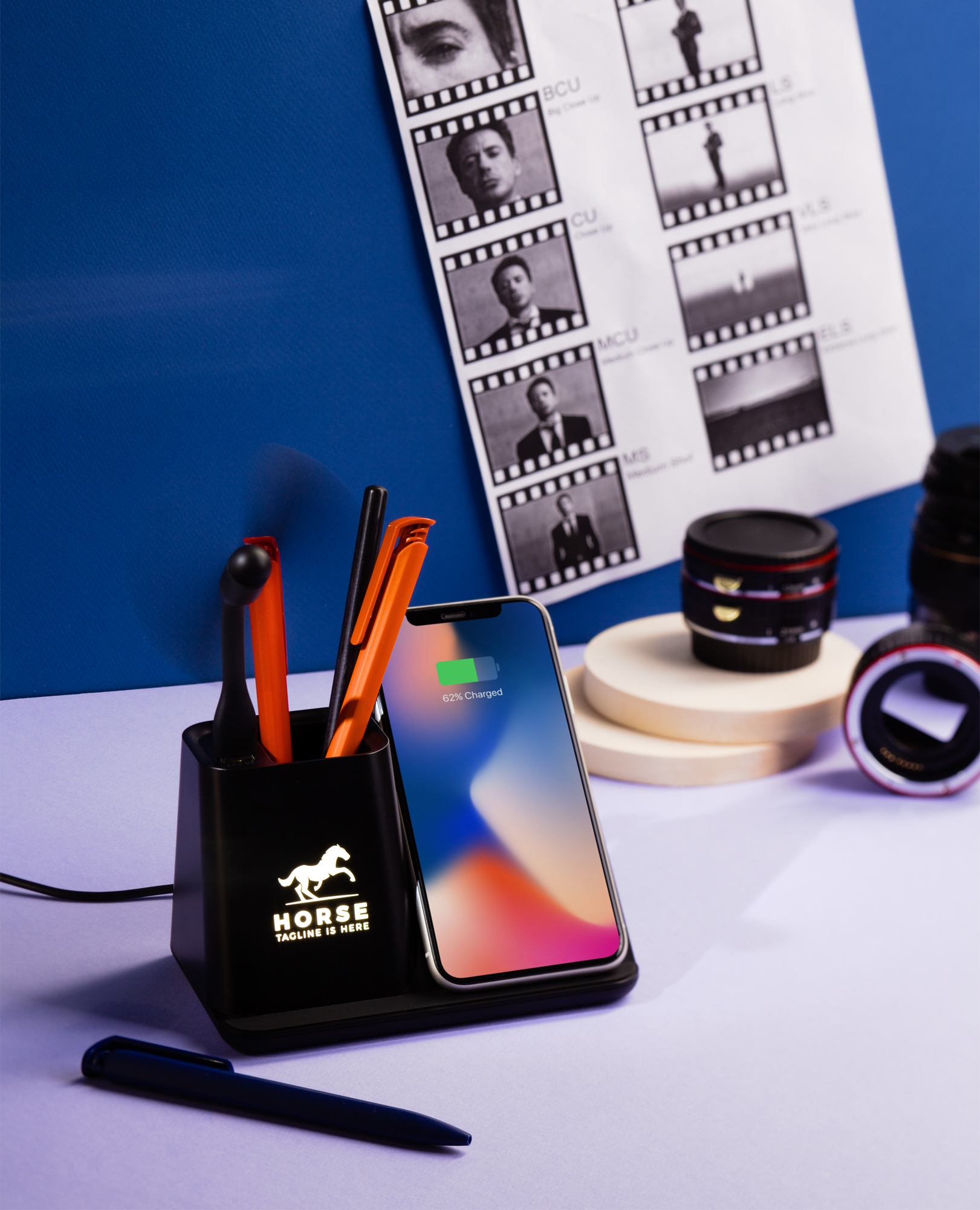 Карандашница "Black Star" с беспроводным (10W) зарядным устройством, вентилятором и лампой, с подсветкой логотипа фото на сайте Print Logo.