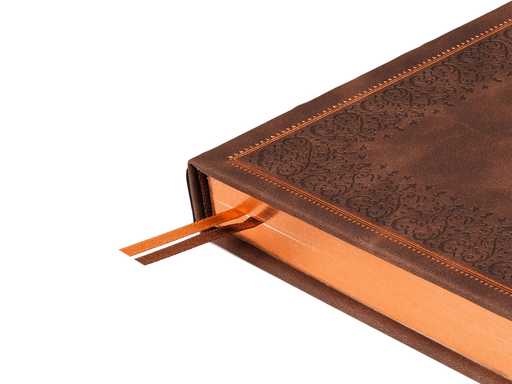 Ежедневник недатированный А5 Royal, коричневый с бронзовым срезом