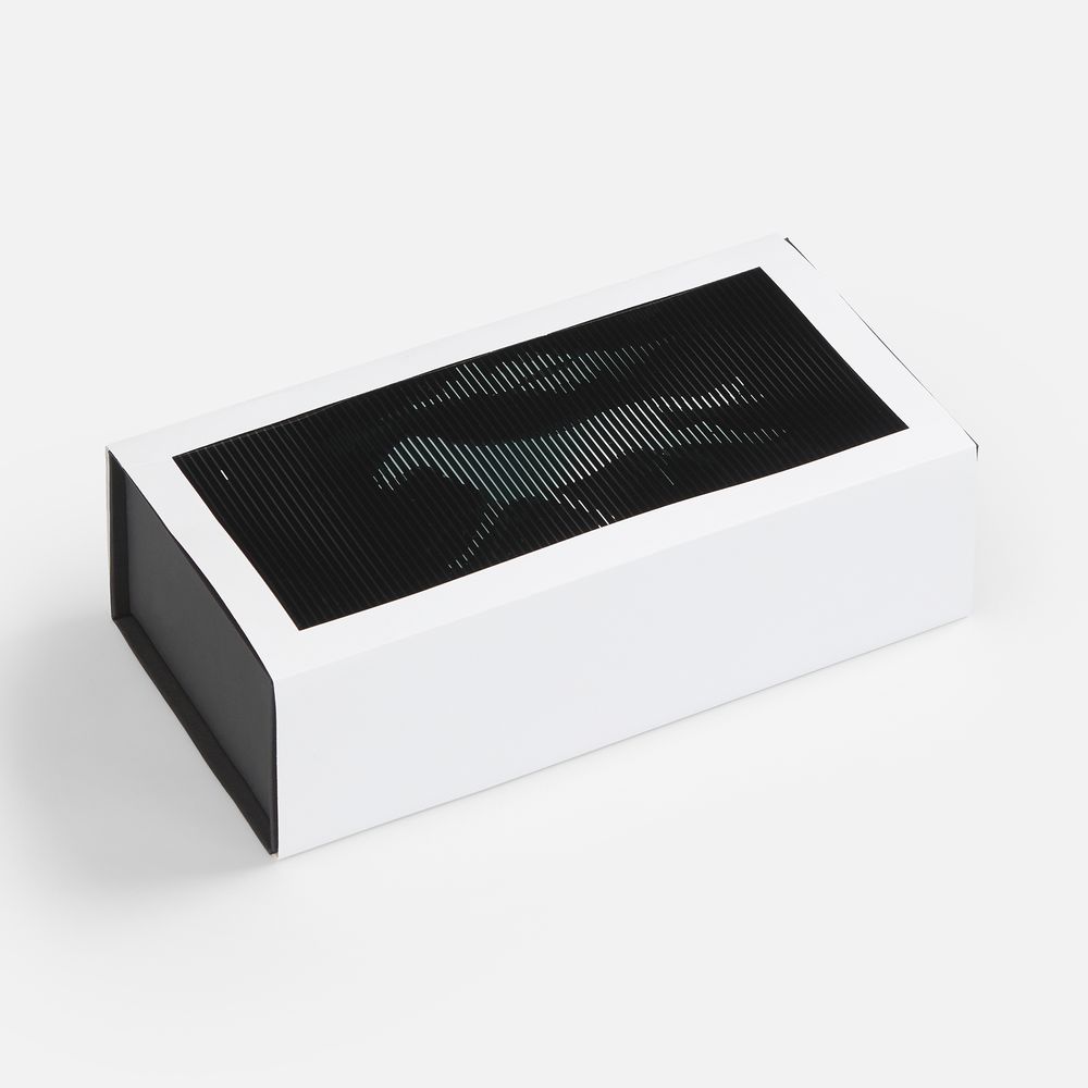 Коробка «Динамика успеха» с логотипом сделано в России | Print Logo