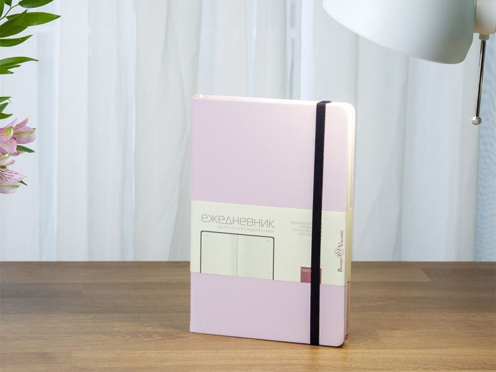 Ежедневник А5 недатированный Megapolis Velvet, зефирный розовый