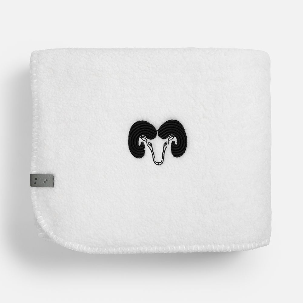 Лейбл Listra Latte