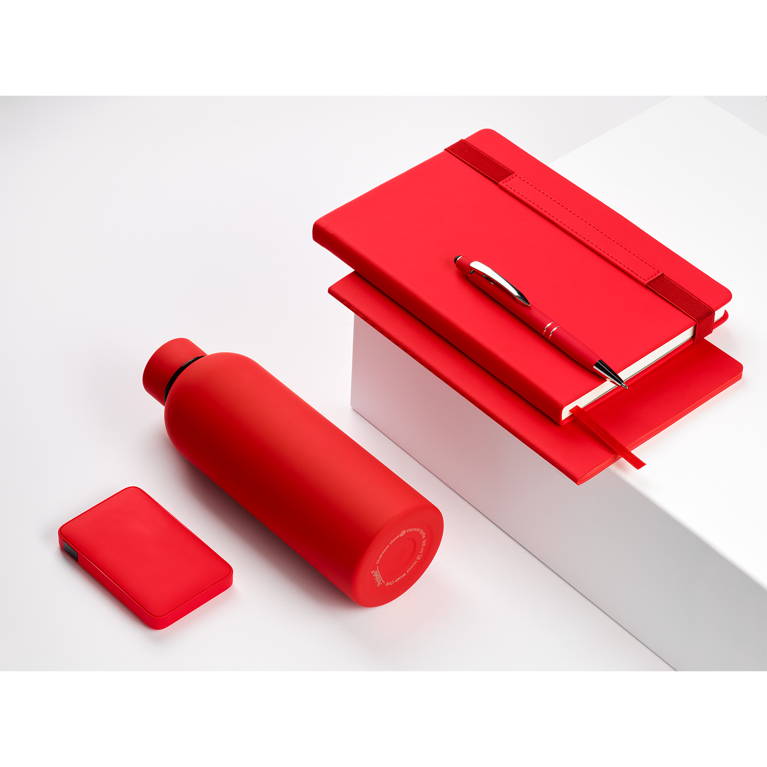 Термобутылка вакуумная герметичная Прима, красная