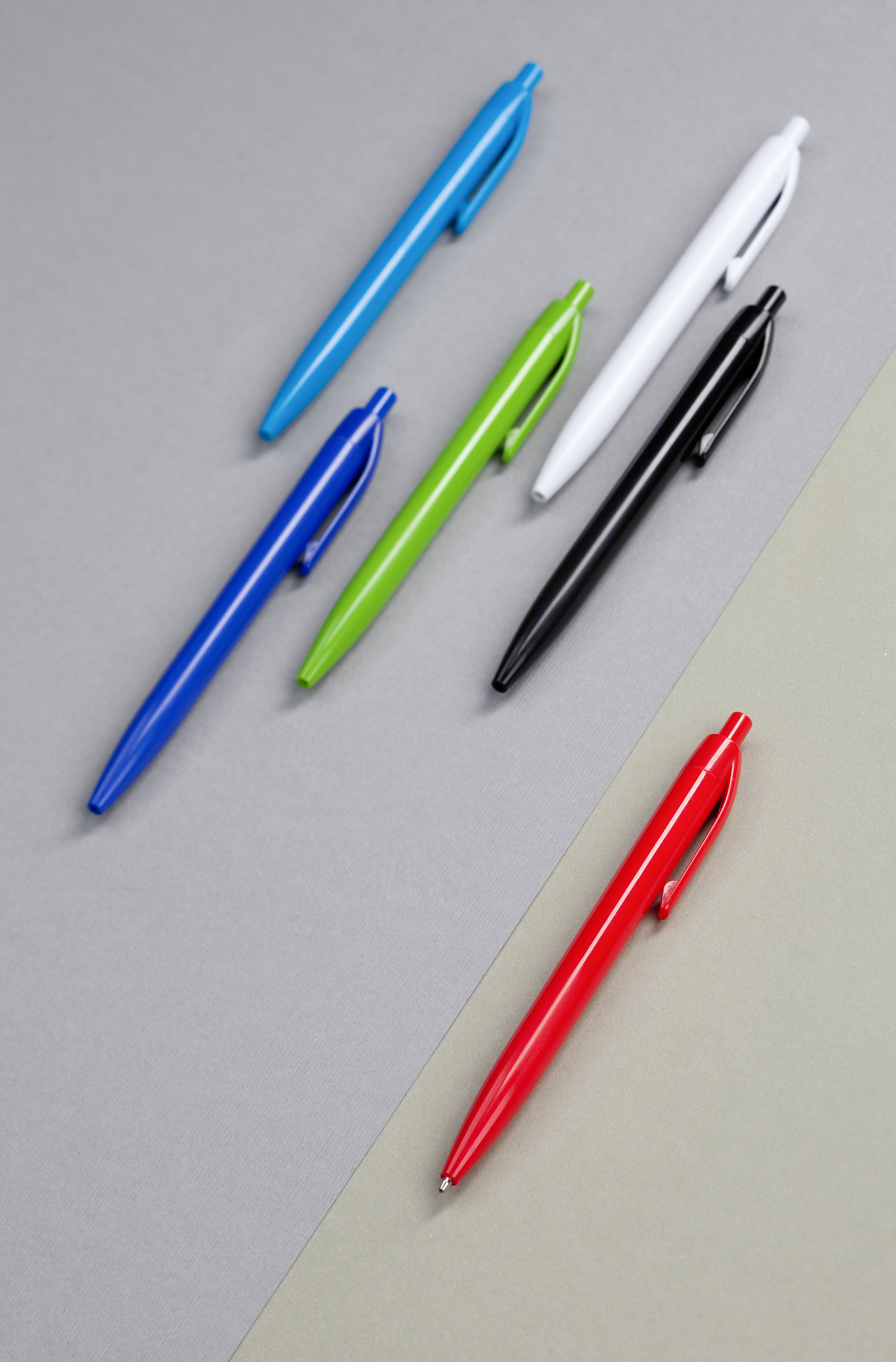 Ручка шариковая "Phil" из антибактериального пластика, черный