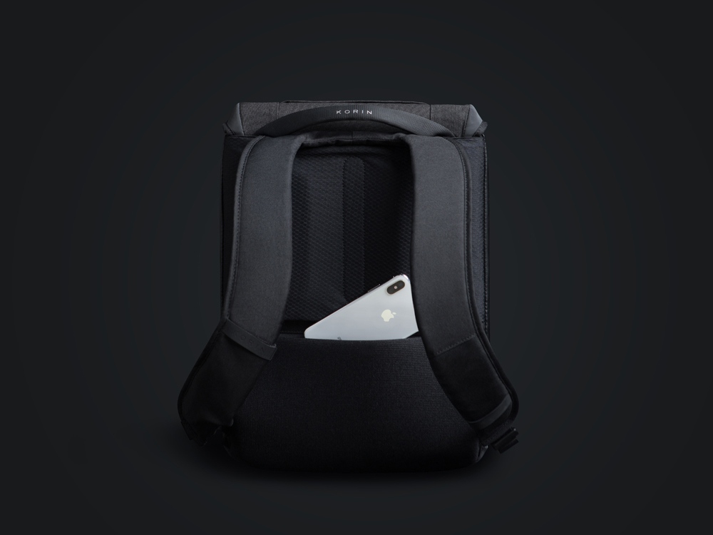 Водостойкий антикражный рюкзак Clickpack для ноутбука 15.6, черный