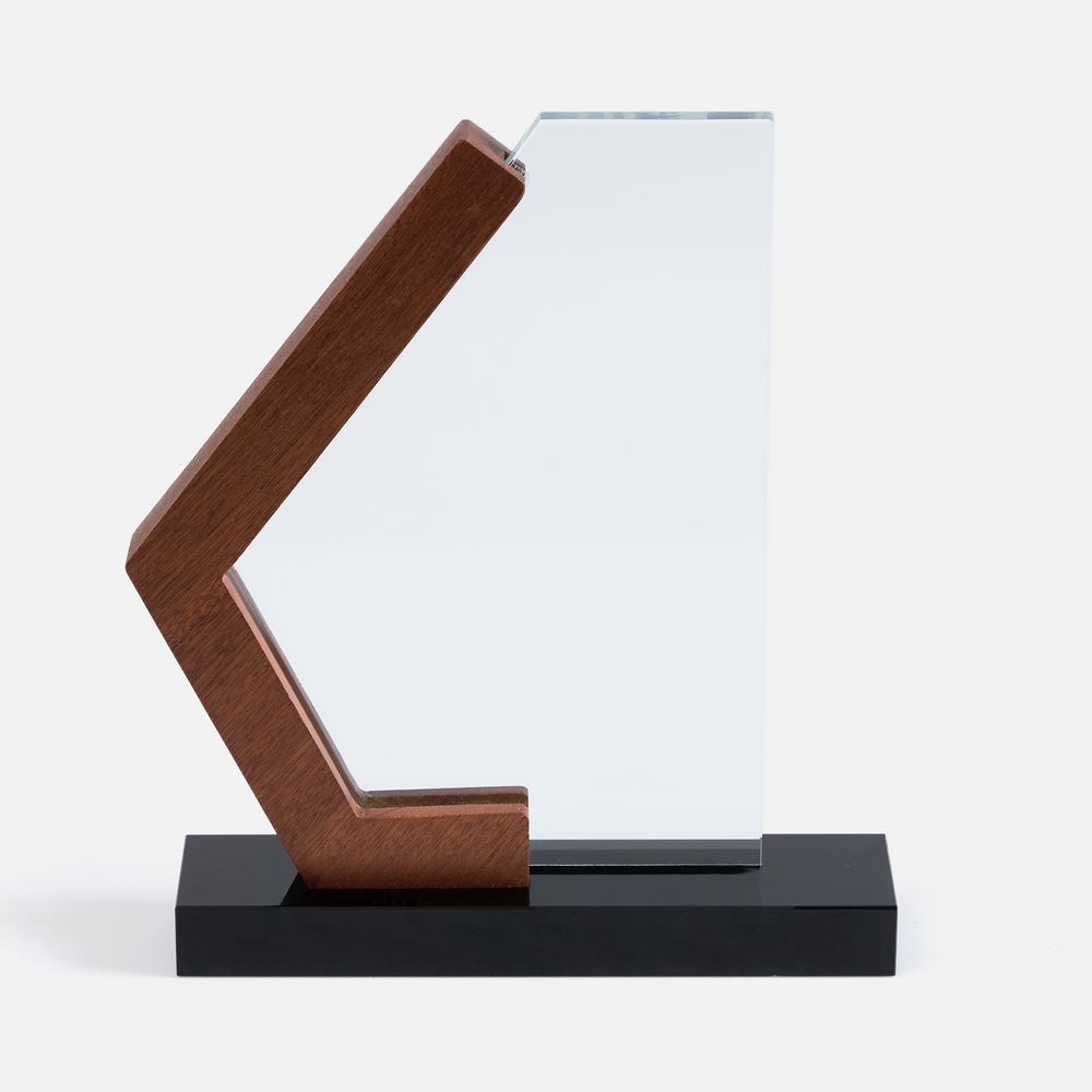 Стела Vinde с логотипом  | Print Logo