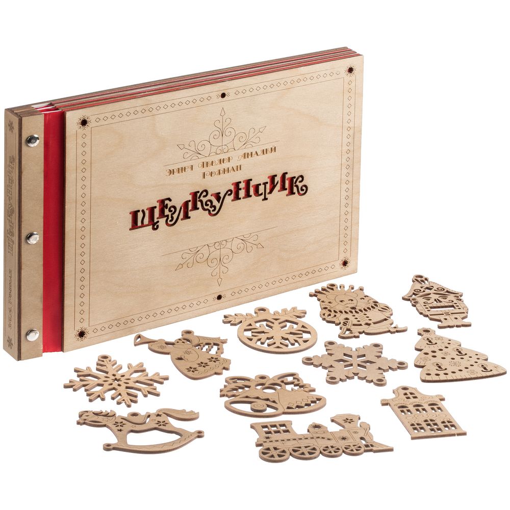 Новогодняя книга «Щелкунчик» с подвесками — пример нанесения логотипа (сделано в России) | Print Logo