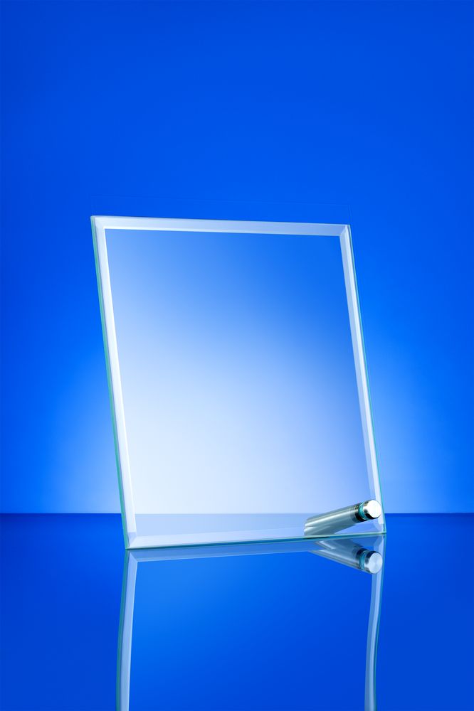 Сублимационная плакетка Pictory Stand — пример нанесения логотипа () | Print Logo