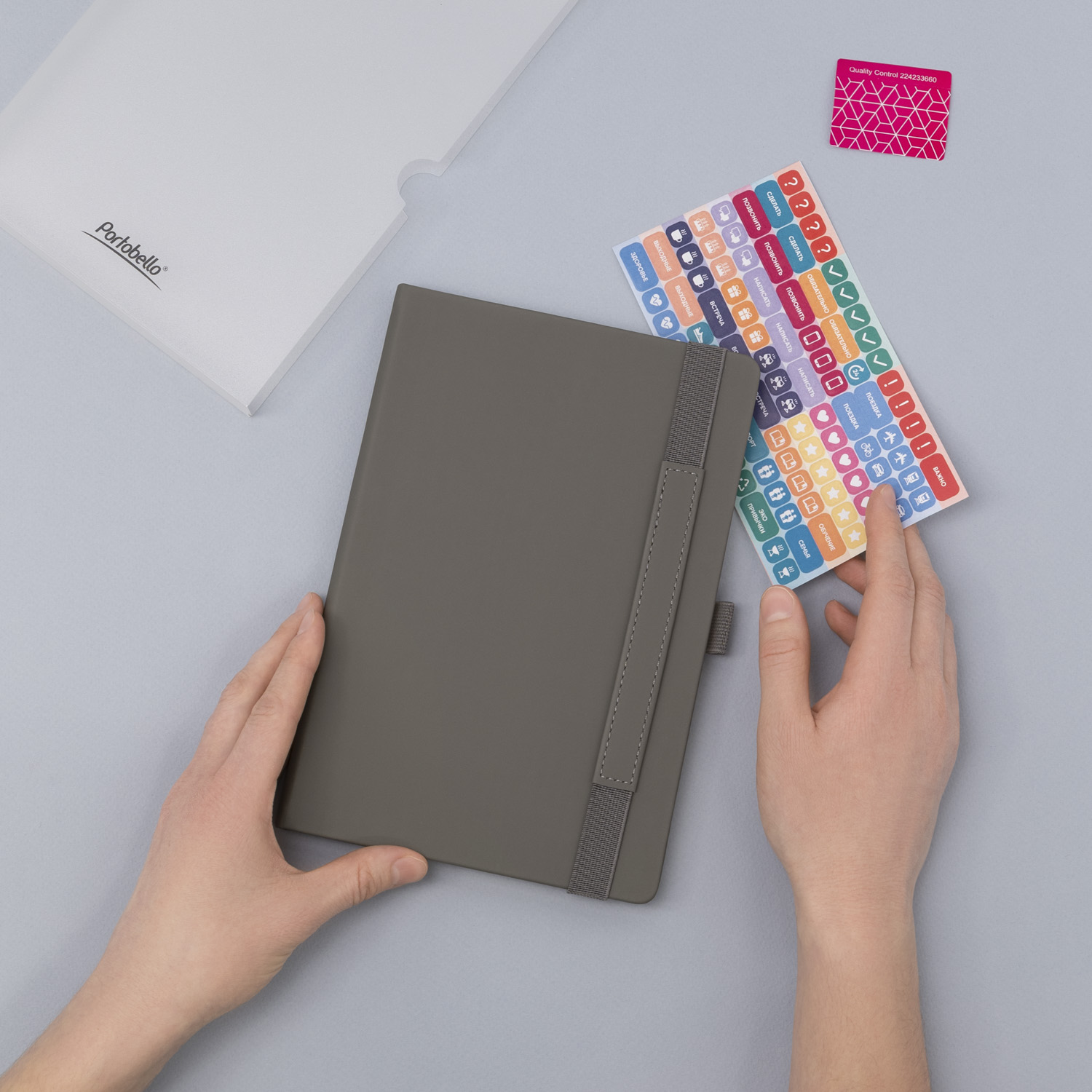 Ежедневник Альфа (Alpha) недатированный, серый/бирюзовый